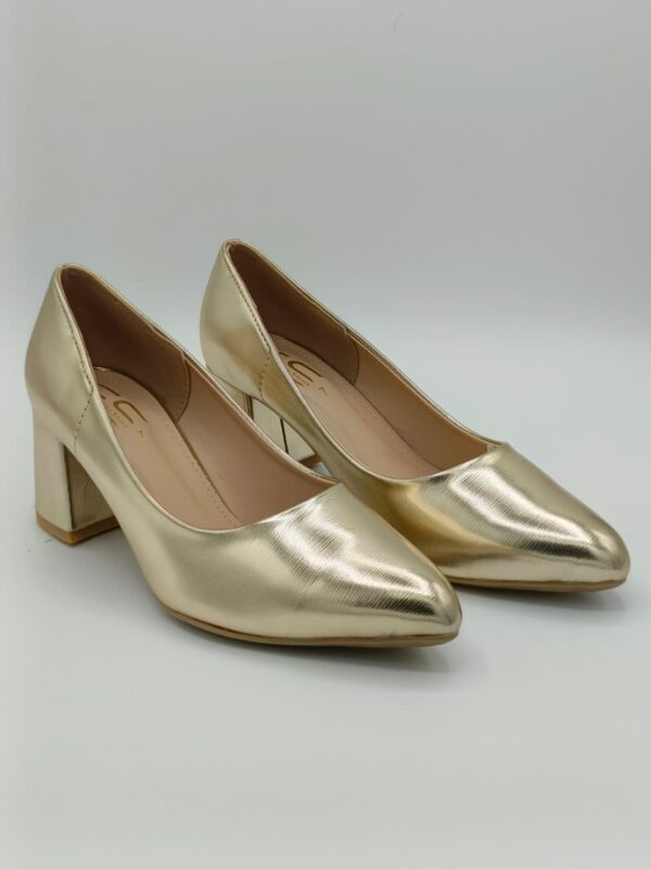 Shine Pattern Court Shoe